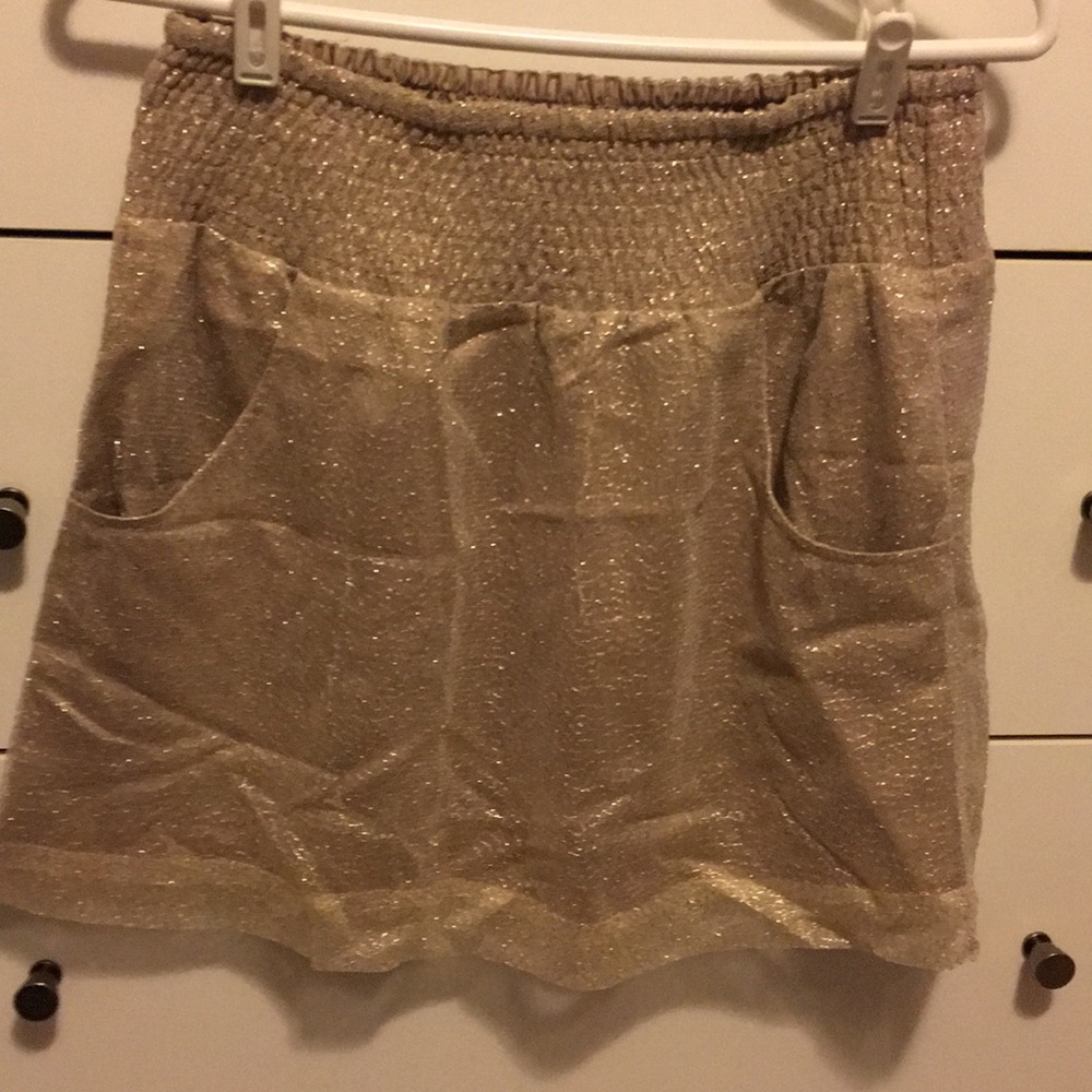 NWT GAP gold lace mini skirt Sz XS